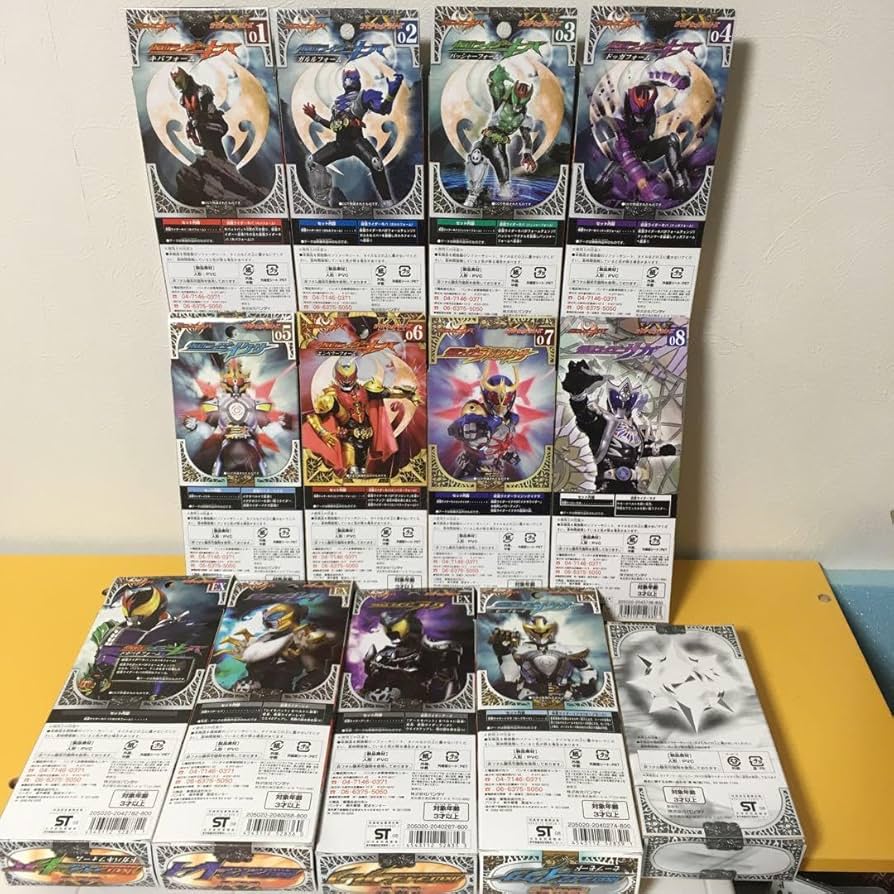 Amazon.co.jp: 仮面ライダーキバ ソフビ ×13点セット ライダー